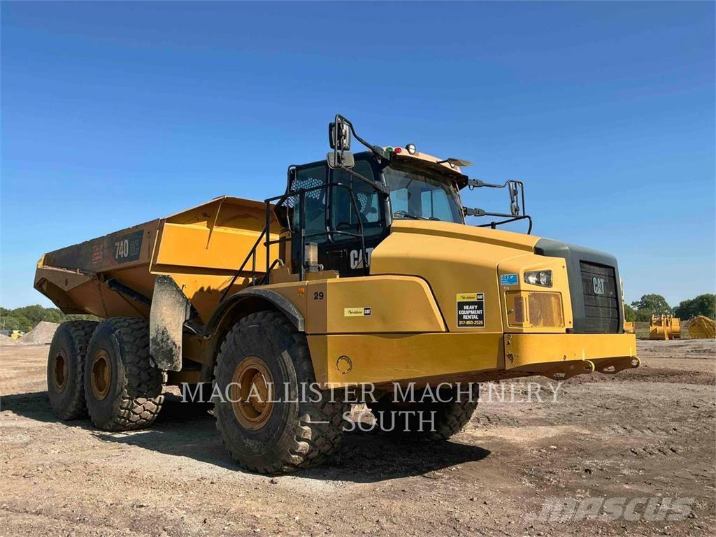 CAT 740 GC Σπαστό Dump Truck ADT