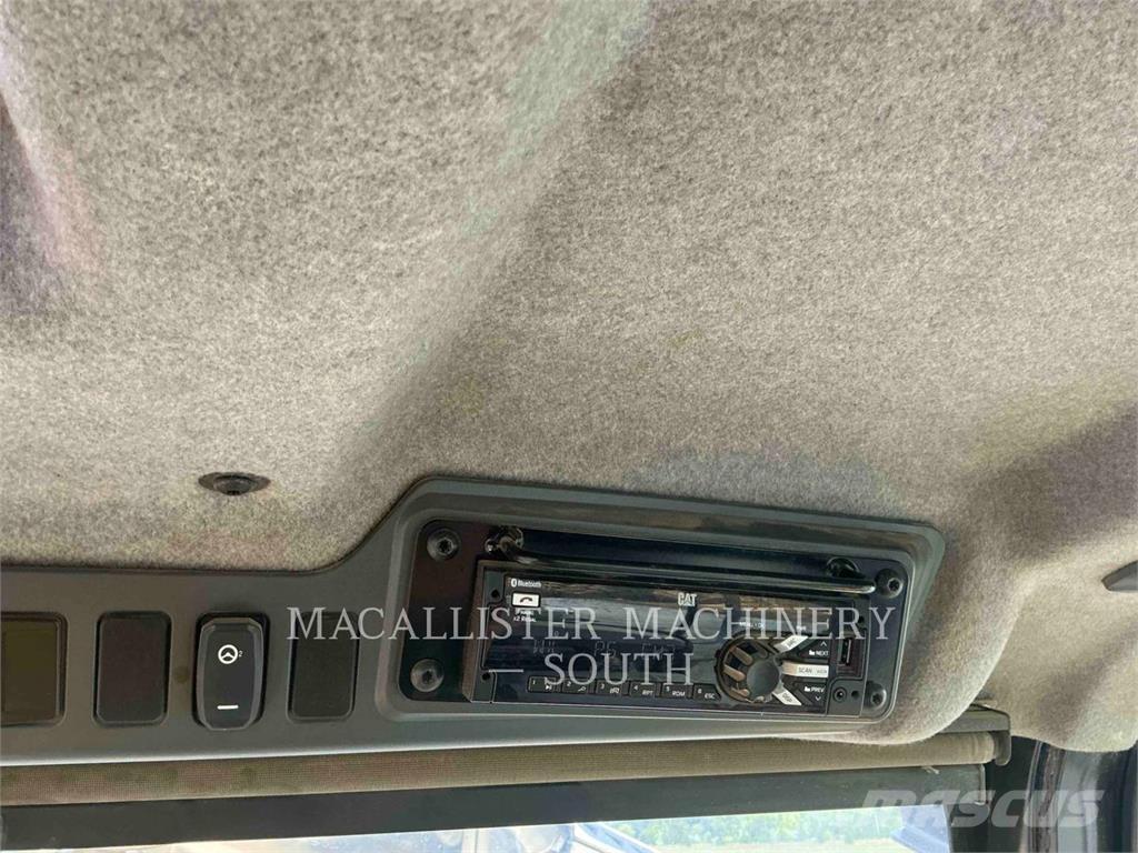 CAT 740 GC Σπαστό Dump Truck ADT