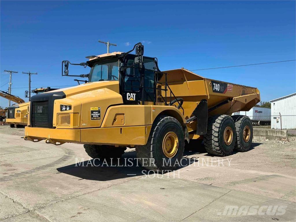 CAT 740 GC Σπαστό Dump Truck ADT