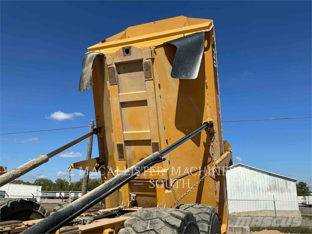 CAT 740 GC Σπαστό Dump Truck ADT