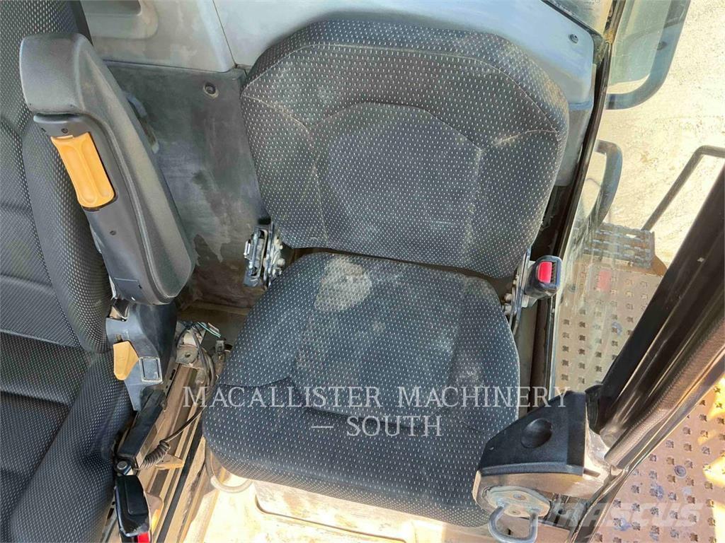 CAT 740 GC Σπαστό Dump Truck ADT