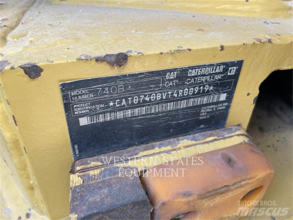 CAT 740B Σπαστό Dump Truck ADT