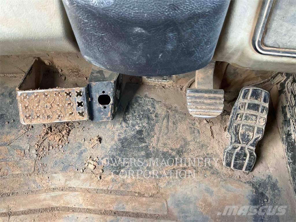 CAT 740B Σπαστό Dump Truck ADT