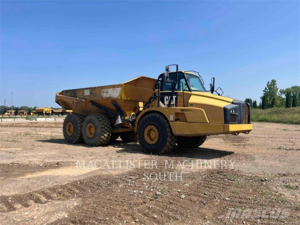 CAT 740B Σπαστό Dump Truck ADT