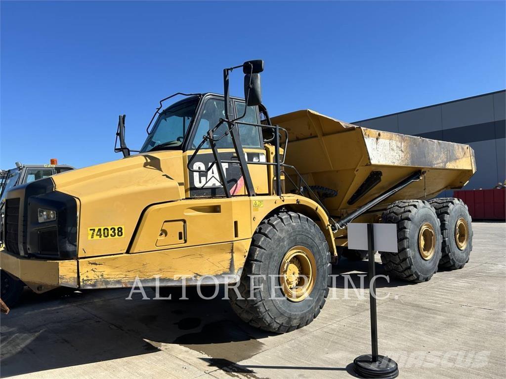 CAT 740B Σπαστό Dump Truck ADT