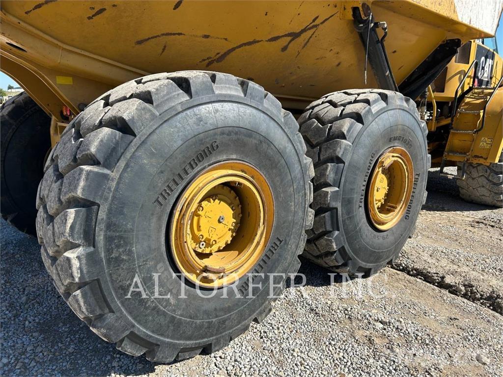 CAT 740B Σπαστό Dump Truck ADT