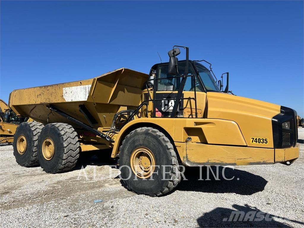 CAT 740B Σπαστό Dump Truck ADT