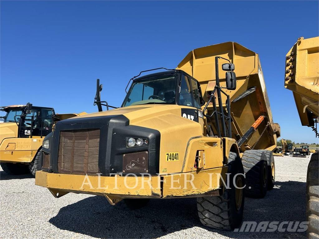 CAT 740B Σπαστό Dump Truck ADT