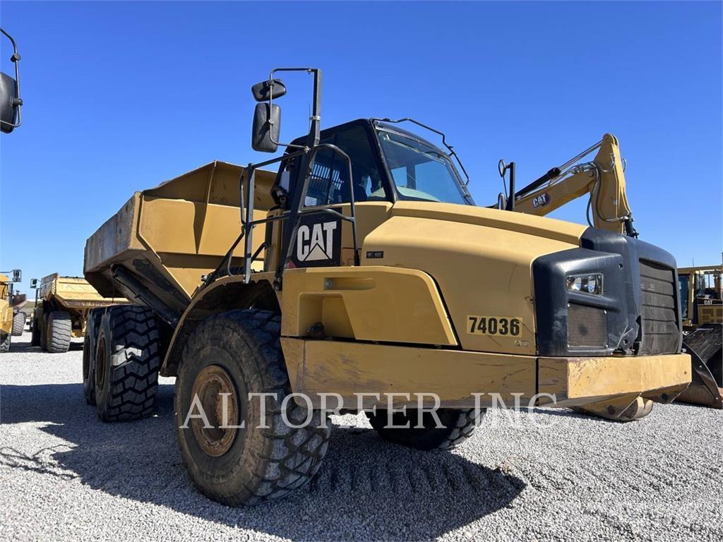 CAT 740B Σπαστό Dump Truck ADT