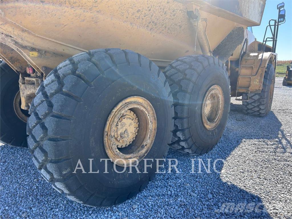 CAT 740B Σπαστό Dump Truck ADT