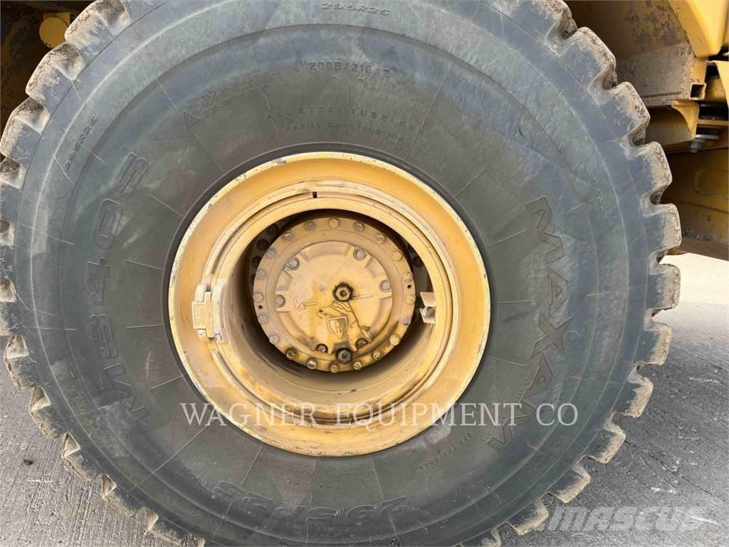 CAT 740B WT Βυτία νερού