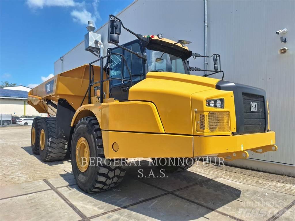 CAT 740GC Σπαστό Dump Truck ADT