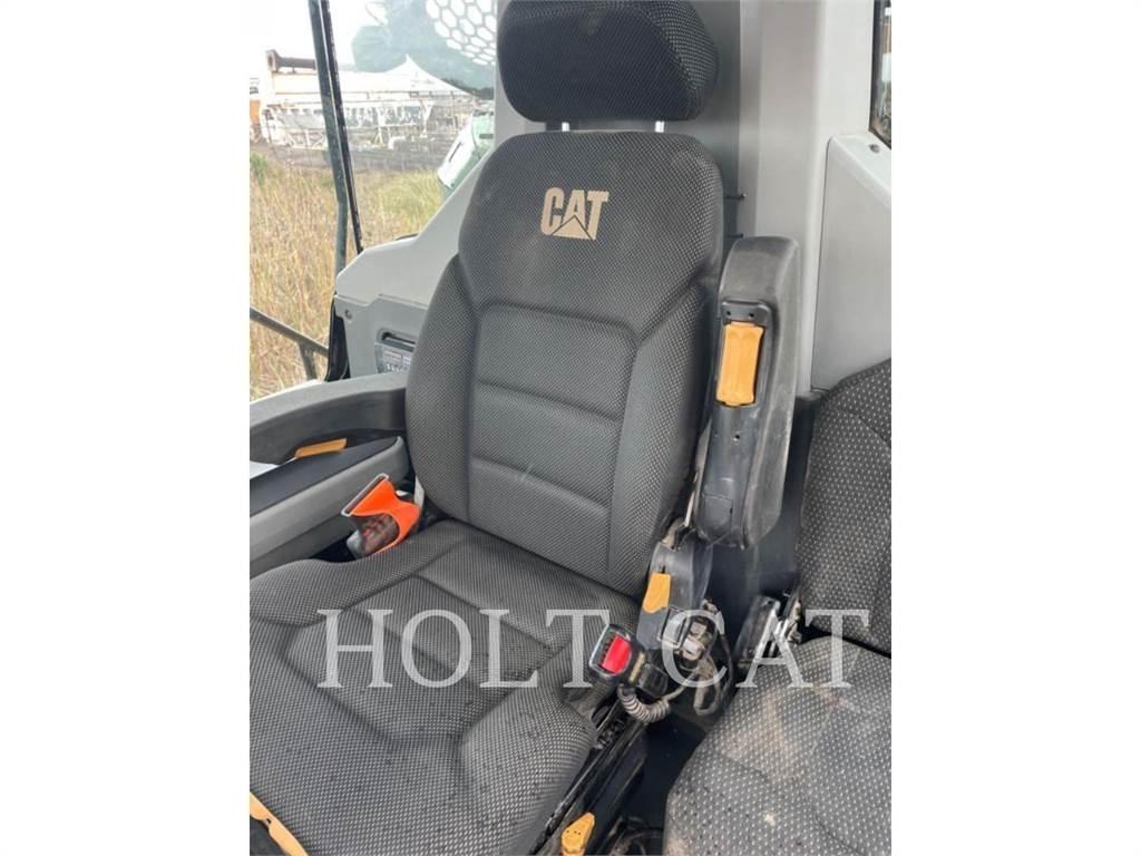 CAT 740GC Σπαστό Dump Truck ADT