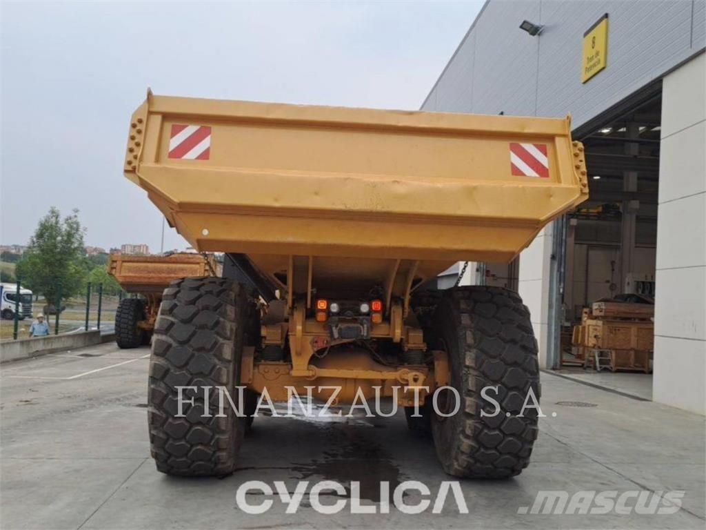 CAT 740GC Σπαστό Dump Truck ADT