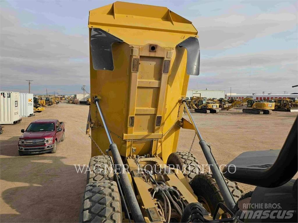 CAT 740GC Σπαστό Dump Truck ADT
