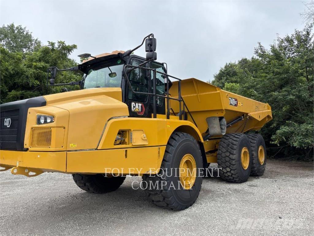 CAT 740GC-04 Σπαστό Dump Truck ADT