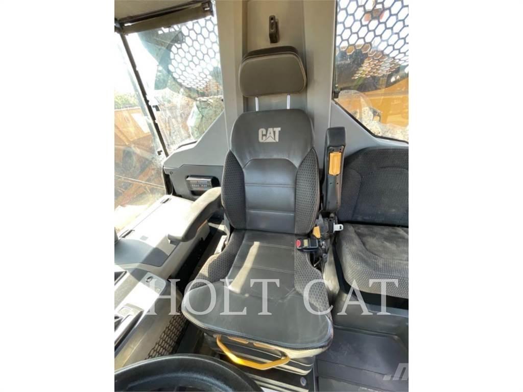 CAT 745 Σπαστό Dump Truck ADT