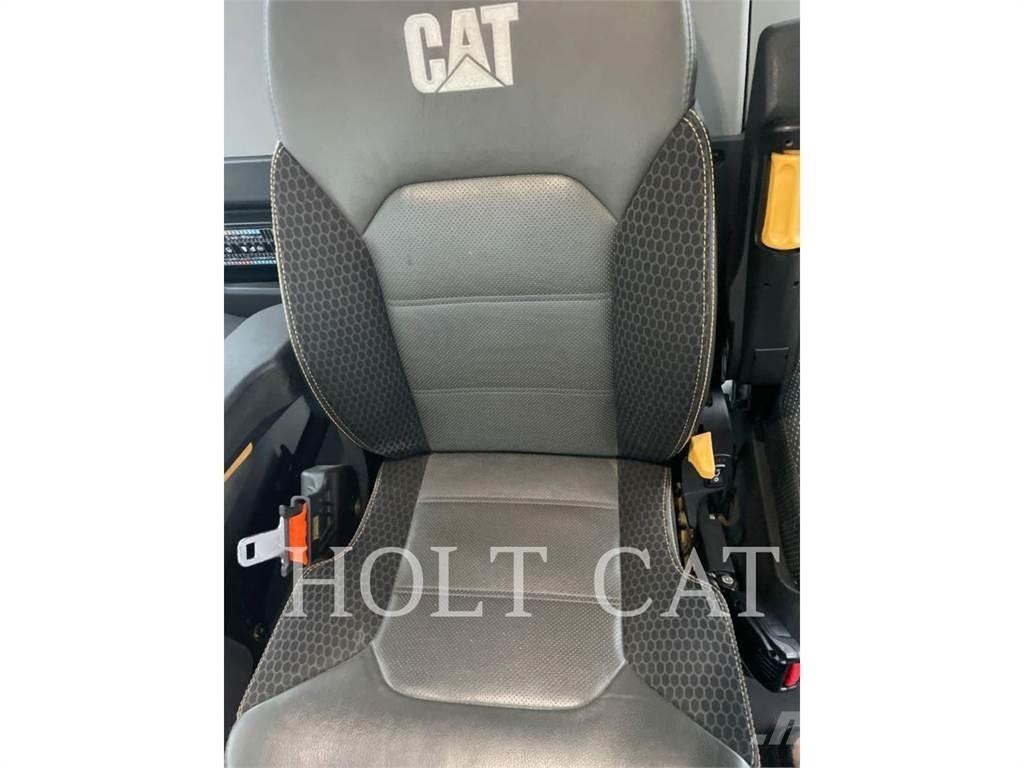 CAT 745 Σπαστό Dump Truck ADT