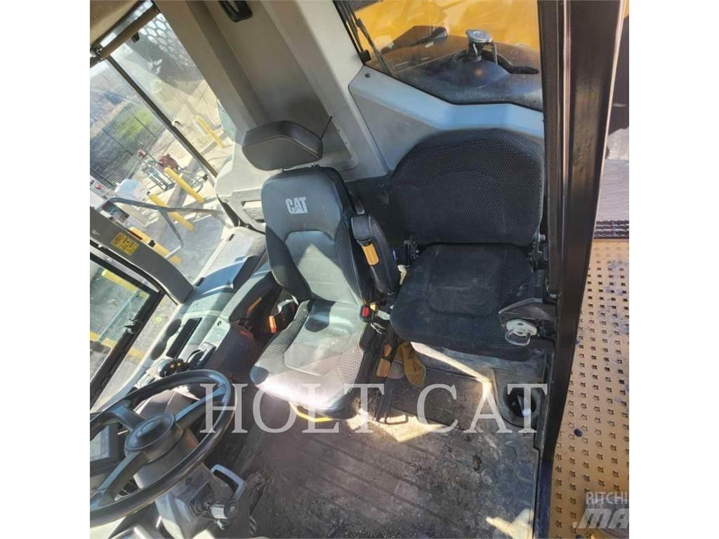 CAT 745 Σπαστό Dump Truck ADT