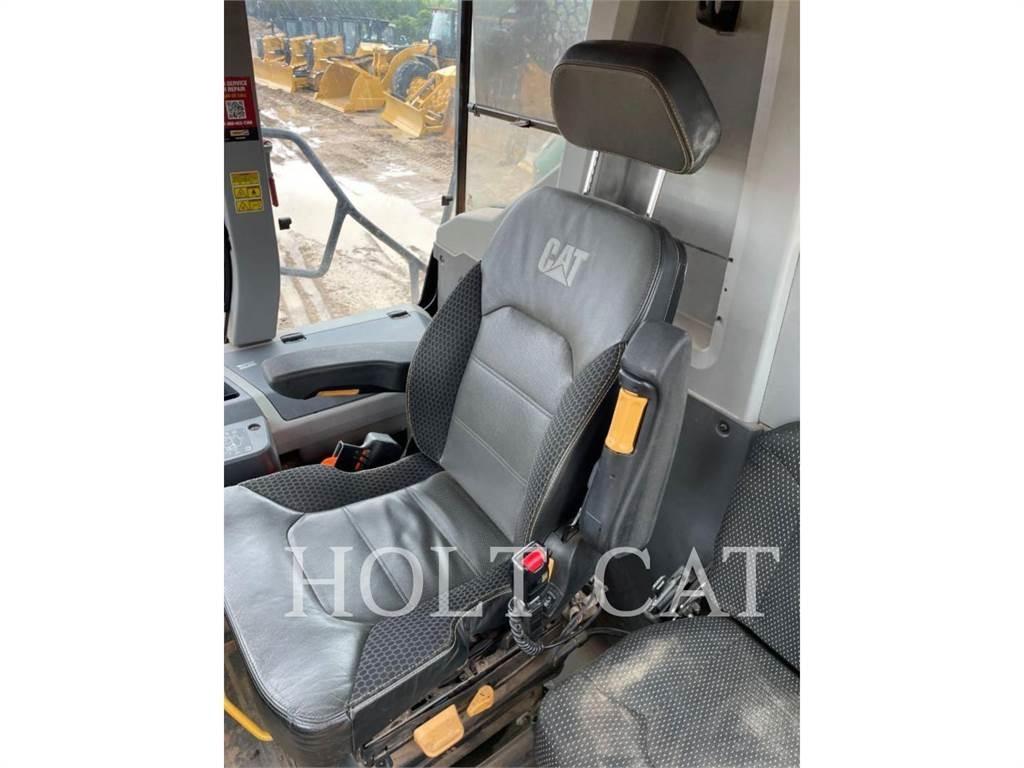 CAT 745 Σπαστό Dump Truck ADT
