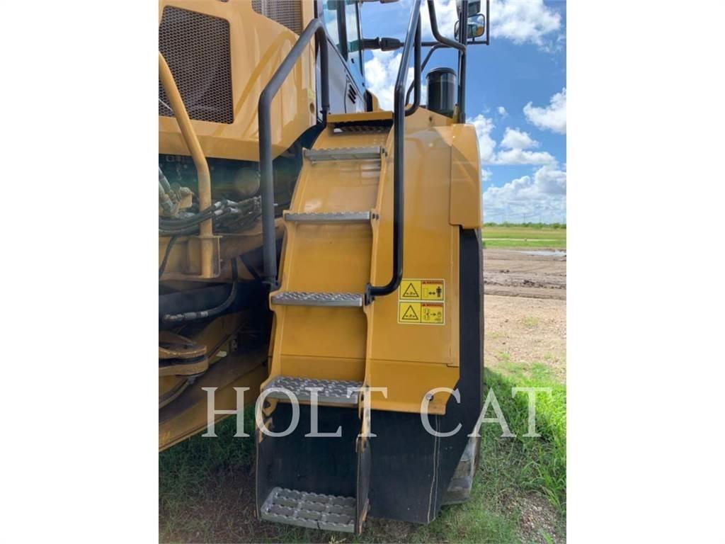 CAT 745 Σπαστό Dump Truck ADT