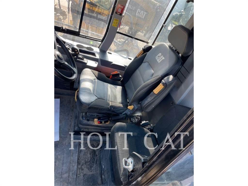 CAT 745 Σπαστό Dump Truck ADT