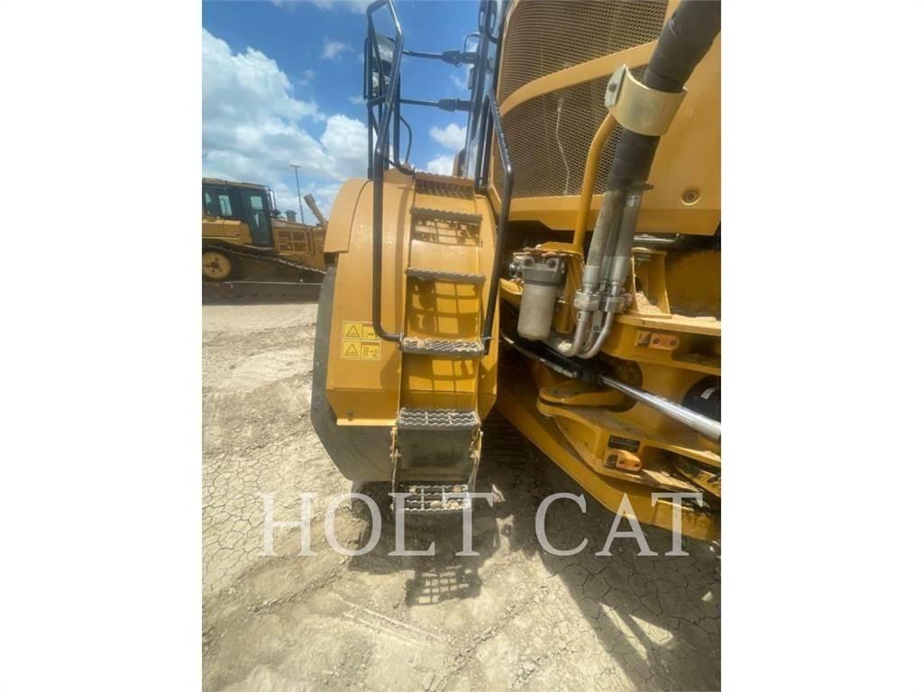 CAT 745 Σπαστό Dump Truck ADT