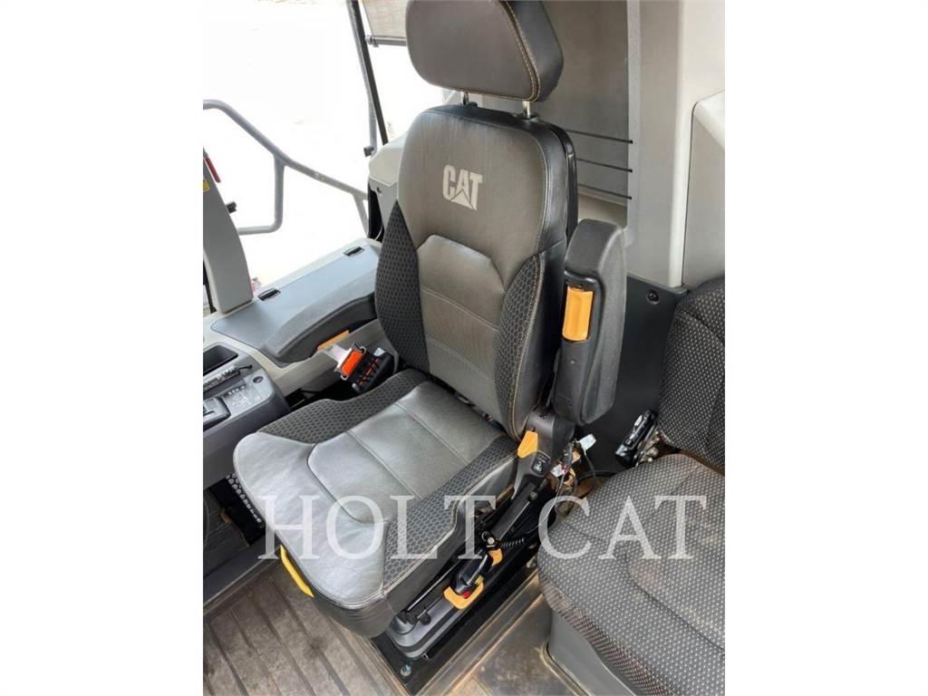 CAT 745 Σπαστό Dump Truck ADT