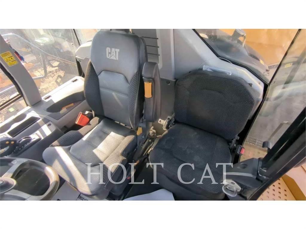 CAT 745 Σπαστό Dump Truck ADT