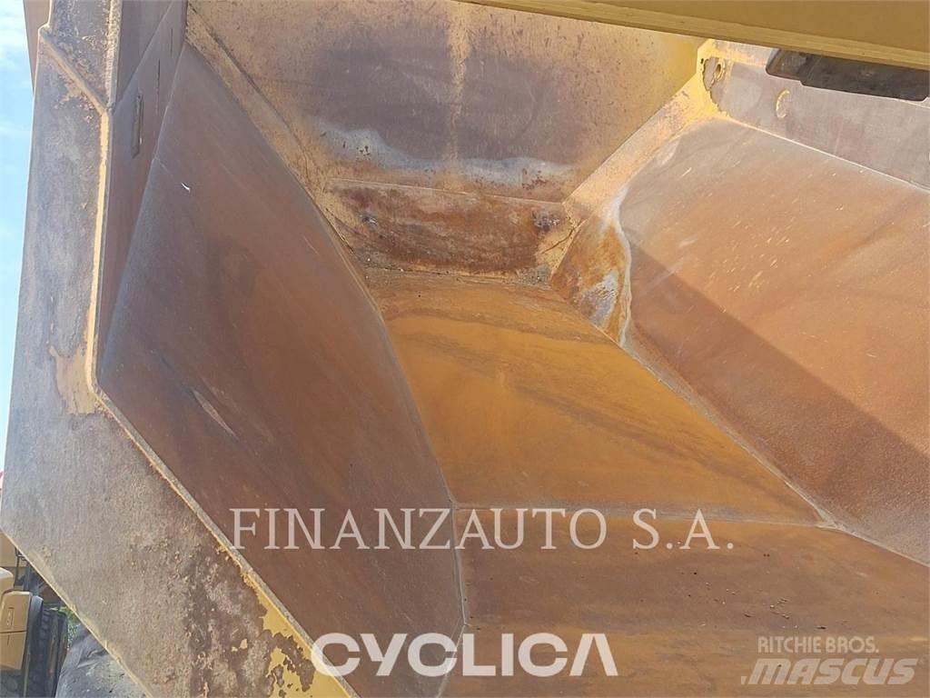 CAT 745 Σπαστό Dump Truck ADT
