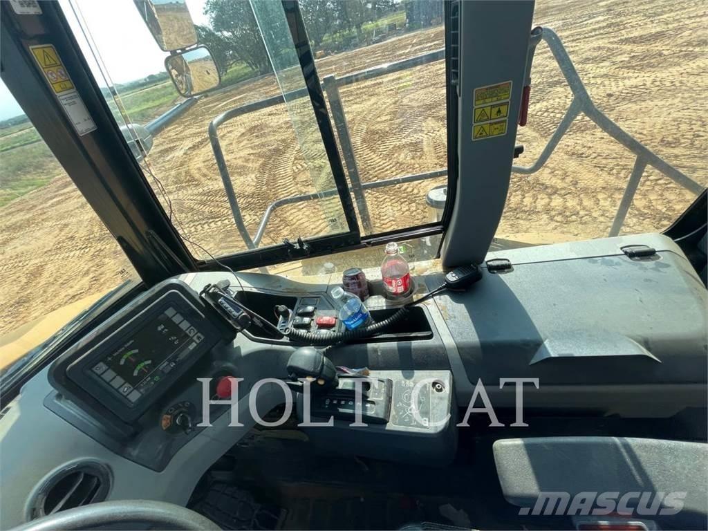 CAT 745-04 Σπαστό Dump Truck ADT