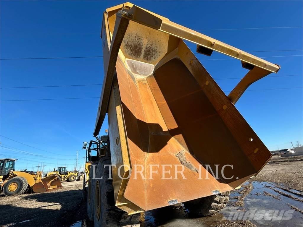CAT 745-04 Σπαστό Dump Truck ADT