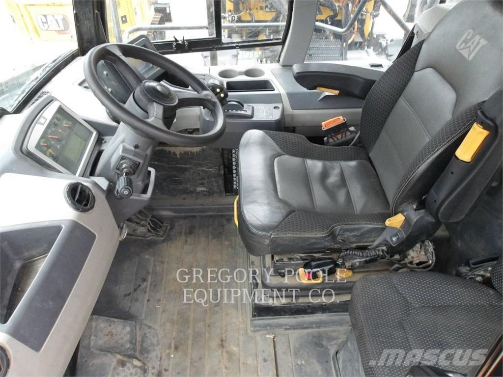 CAT 745-04 Σπαστό Dump Truck ADT