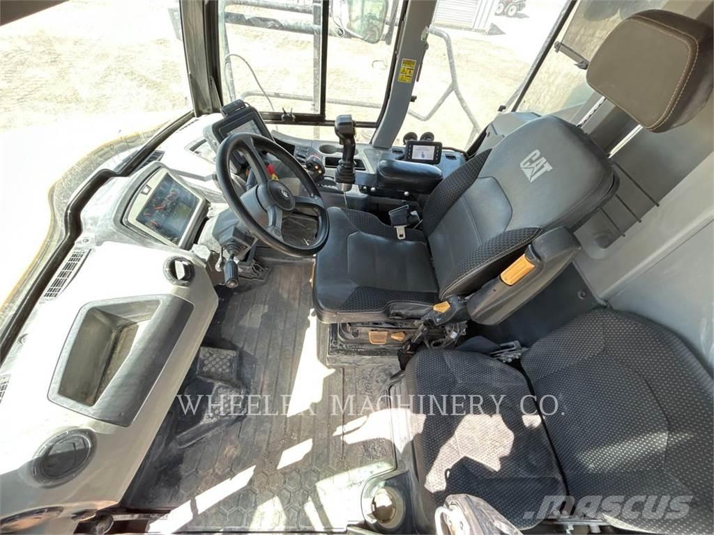 CAT 745 TG Σπαστό Dump Truck ADT