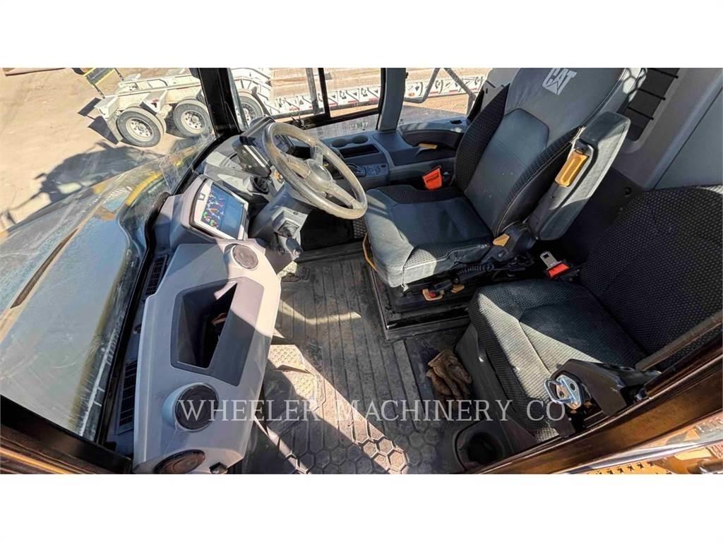 CAT 745 TG Σπαστό Dump Truck ADT