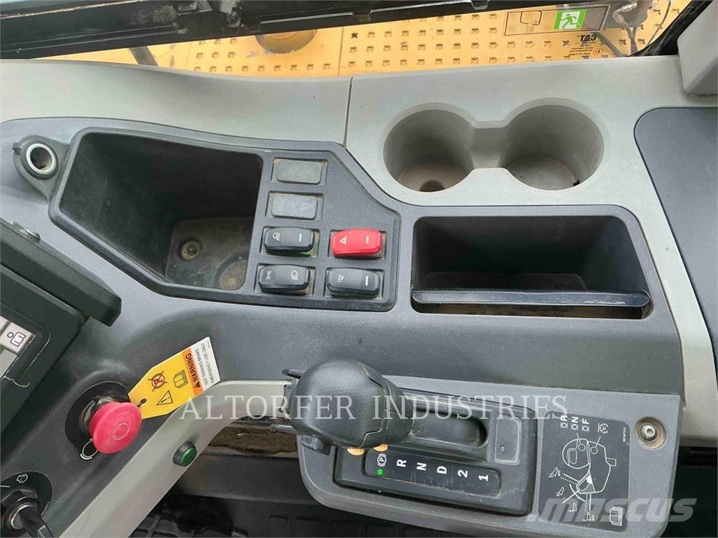 CAT 74504 Σπαστό Dump Truck ADT