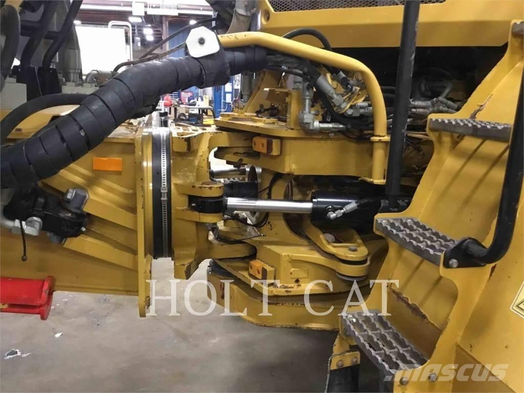 CAT 74504 Σπαστό Dump Truck ADT