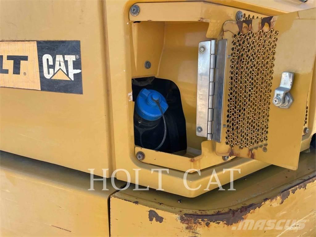 CAT 74504 Σπαστό Dump Truck ADT