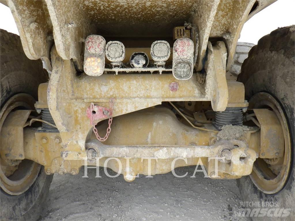 CAT 74504 Σπαστό Dump Truck ADT