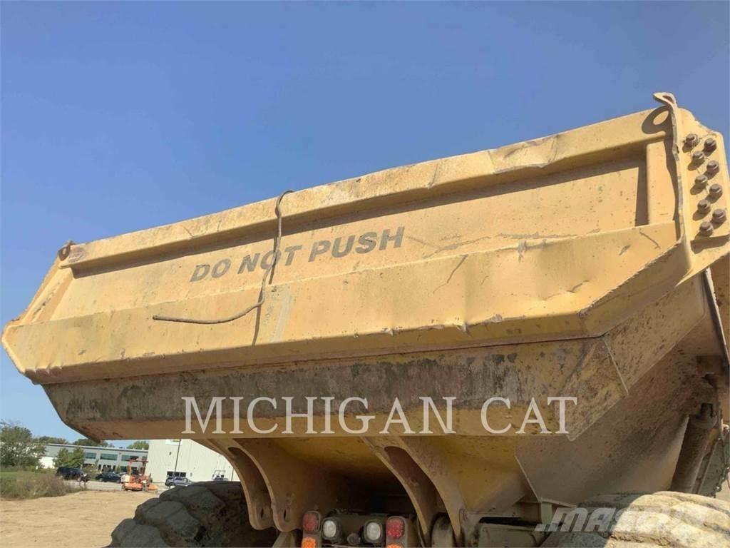 CAT 745C Σπαστό Dump Truck ADT