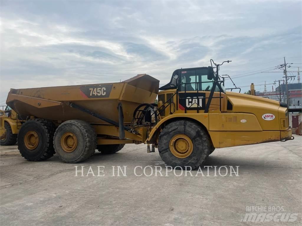 CAT 745C Σπαστό Dump Truck ADT