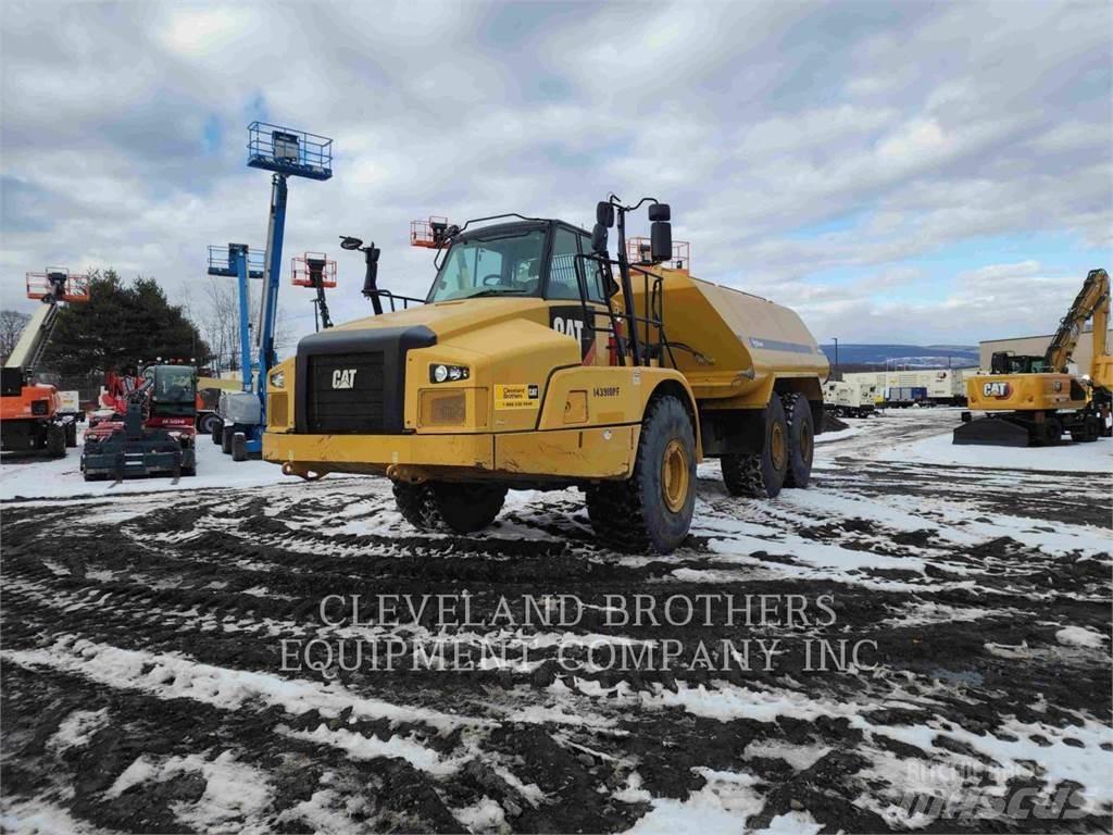 CAT 745C Βυτία νερού