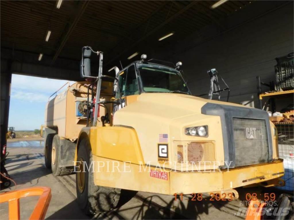 CAT 745C WT Βυτία νερού