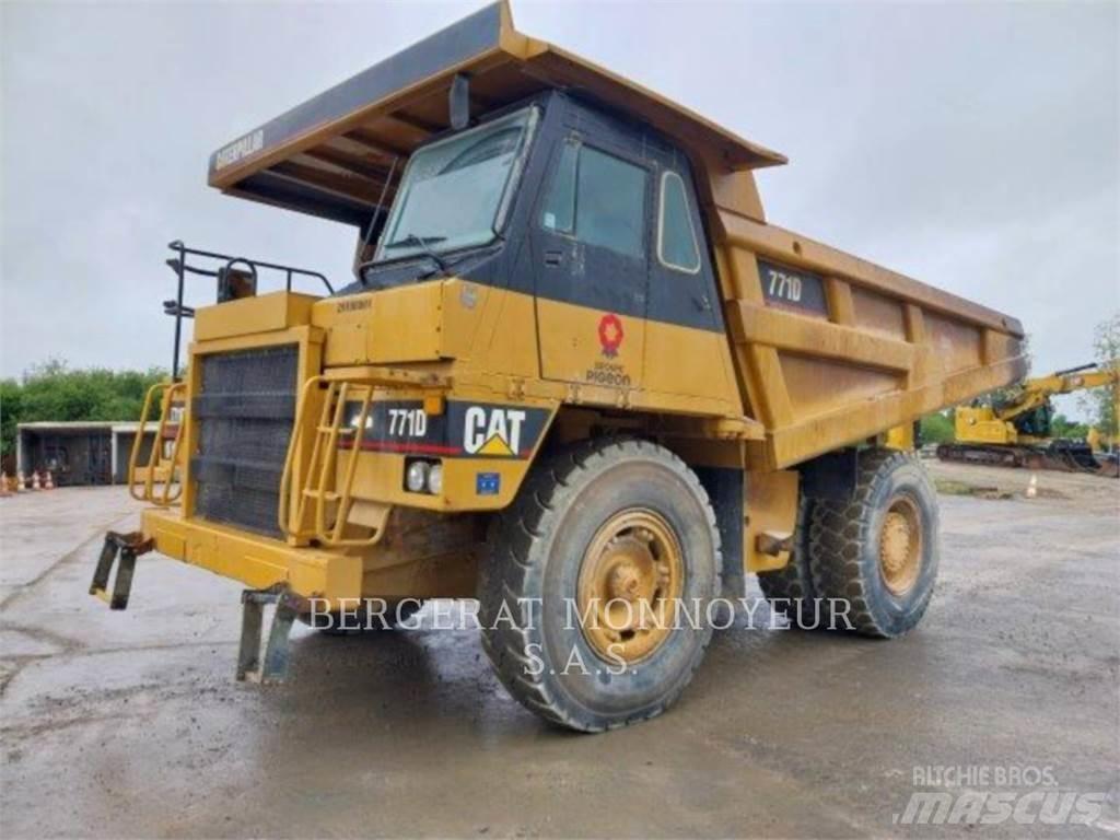 CAT 771D Σπαστό Dump Truck ADT