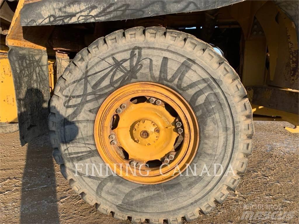 CAT 772 Σπαστό Dump Truck ADT