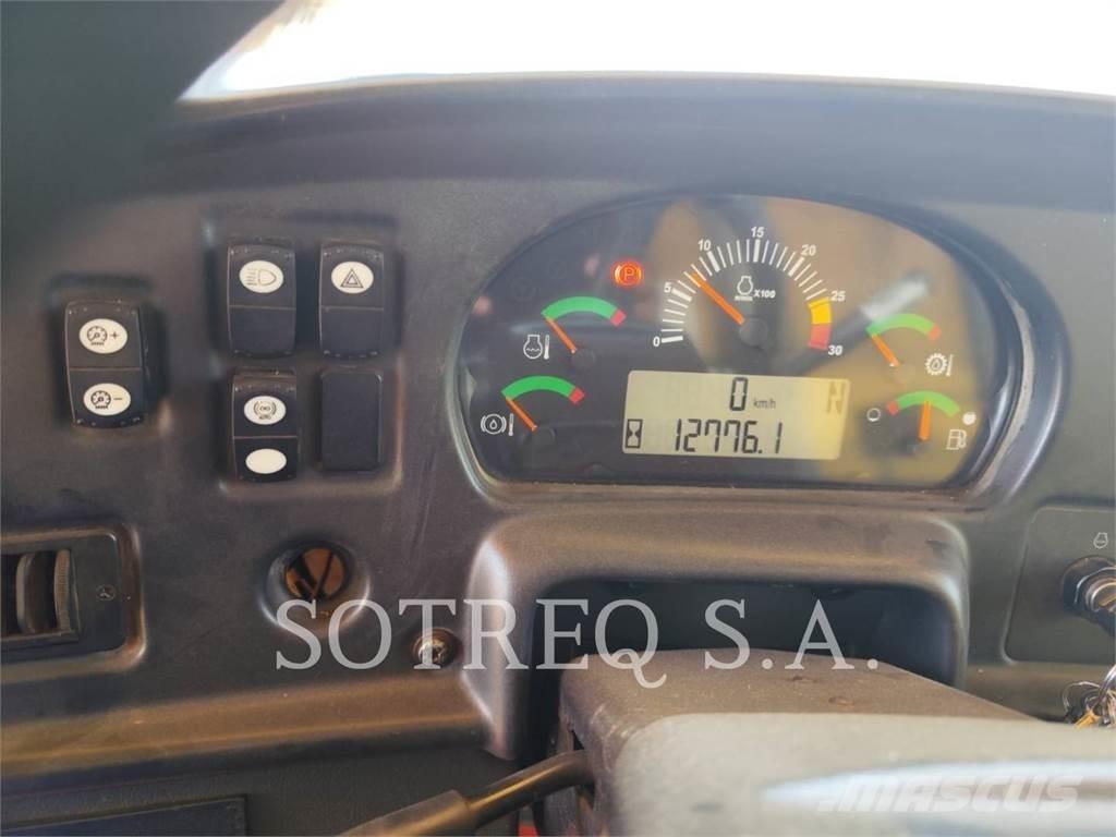 CAT 772 Σπαστό Dump Truck ADT