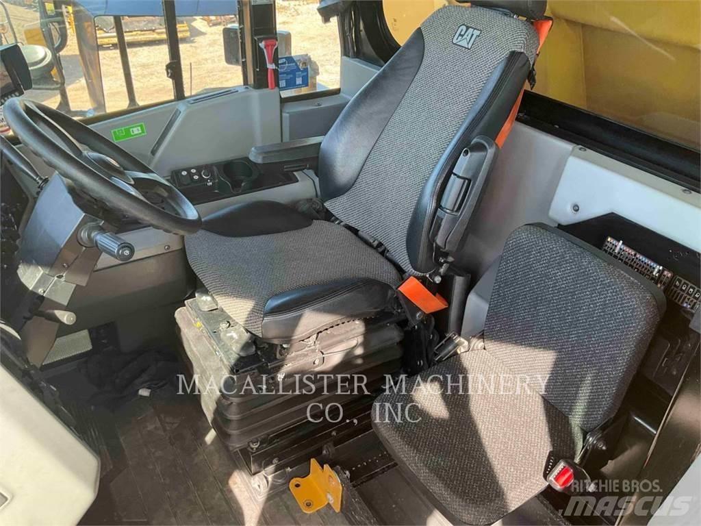CAT 772G Σπαστό Dump Truck ADT