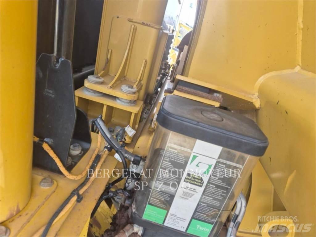 CAT 772G Σπαστό Dump Truck ADT