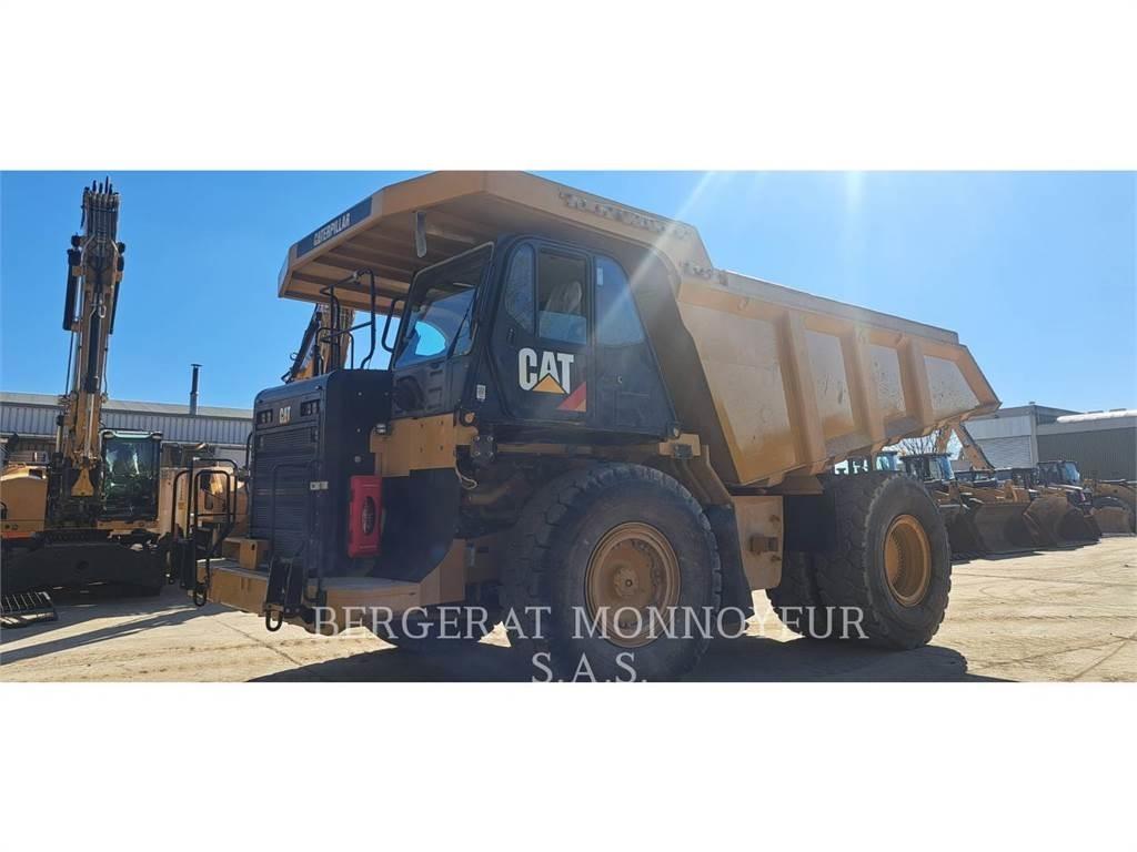 CAT 775 G Σπαστό Dump Truck ADT