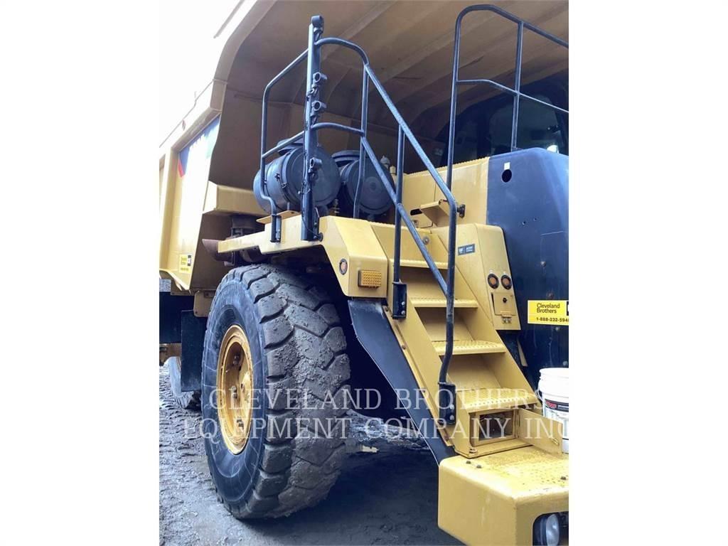 CAT 775F Σπαστό Dump Truck ADT